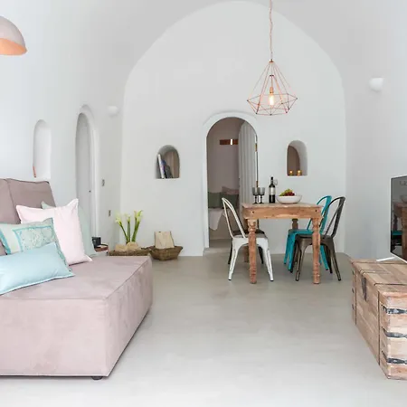 Cleo's Dream Daire *