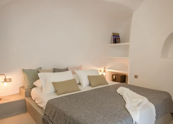 Cleo's Dream Daire *