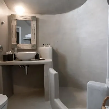 Cleo's Dream Daire