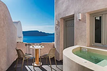 Cleo's Dream * Oia (Santorini)
