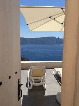 Cleo's Dream * Oia (Santorini)